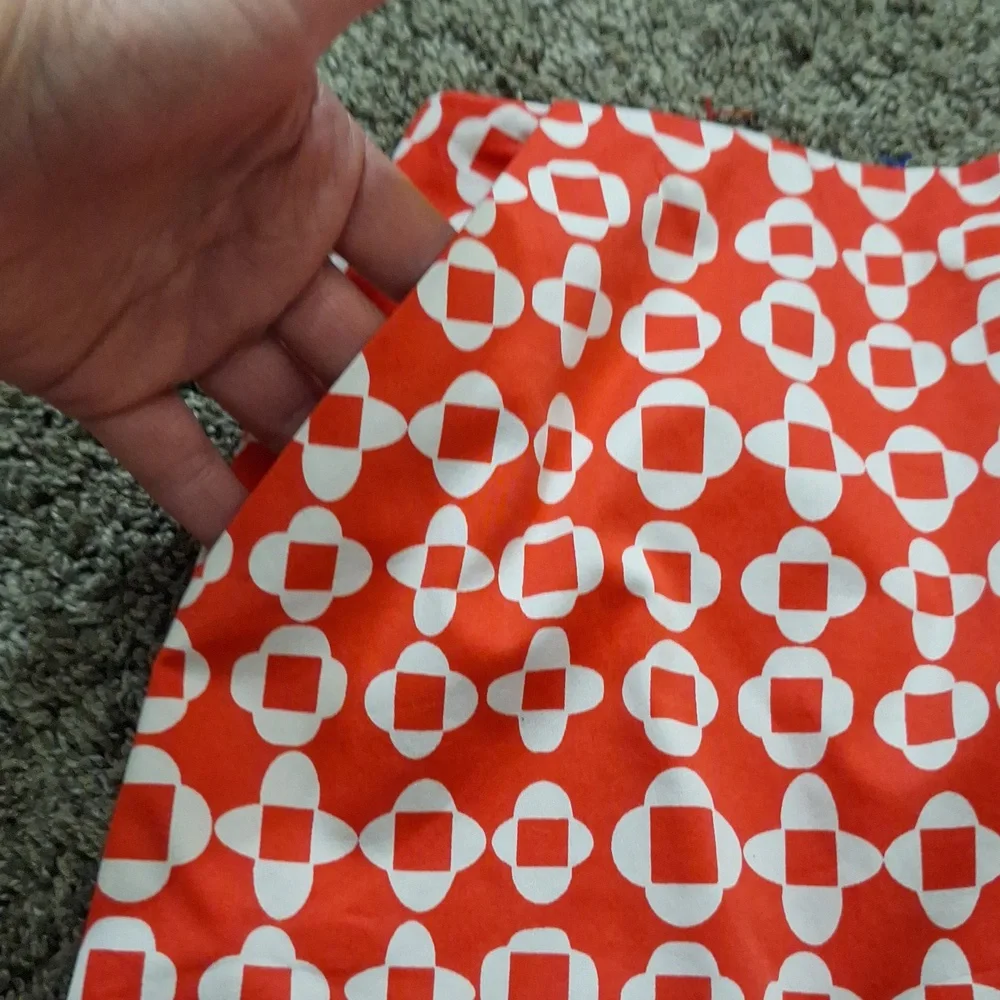 Boden cotton a-line mini skirt - 8 - red-orange white abstract medallion print - Picture 2 of 10